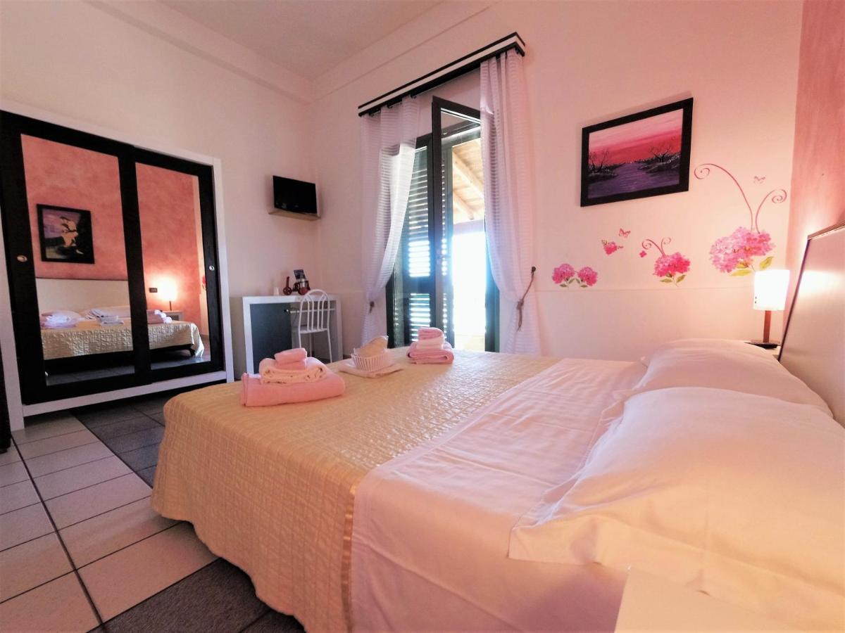 Hotel Alba Chiara Sant'Andrea Salento المظهر الخارجي الصورة