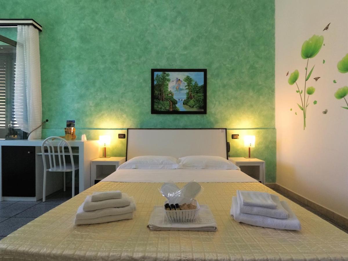 Hotel Alba Chiara Sant'Andrea Salento المظهر الخارجي الصورة