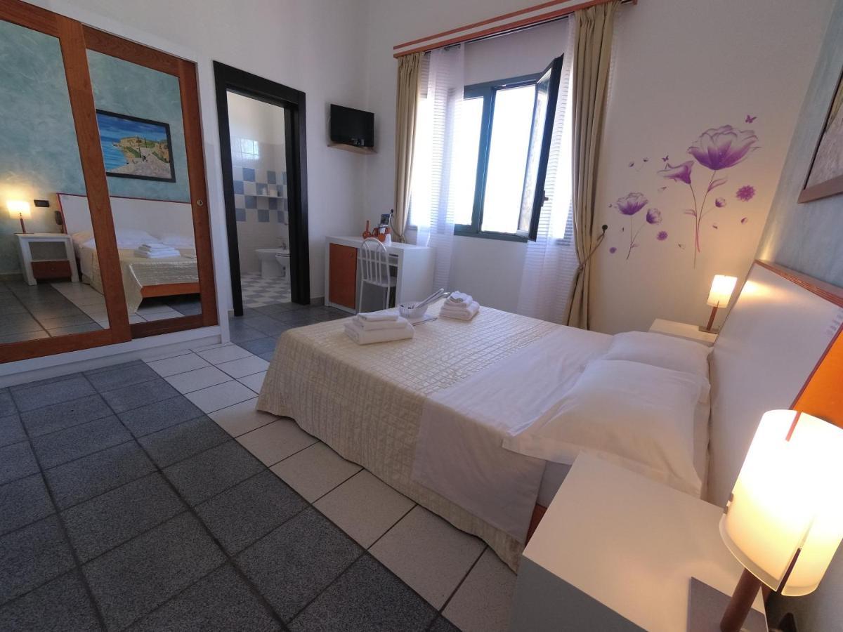 Hotel Alba Chiara Sant'Andrea Salento المظهر الخارجي الصورة